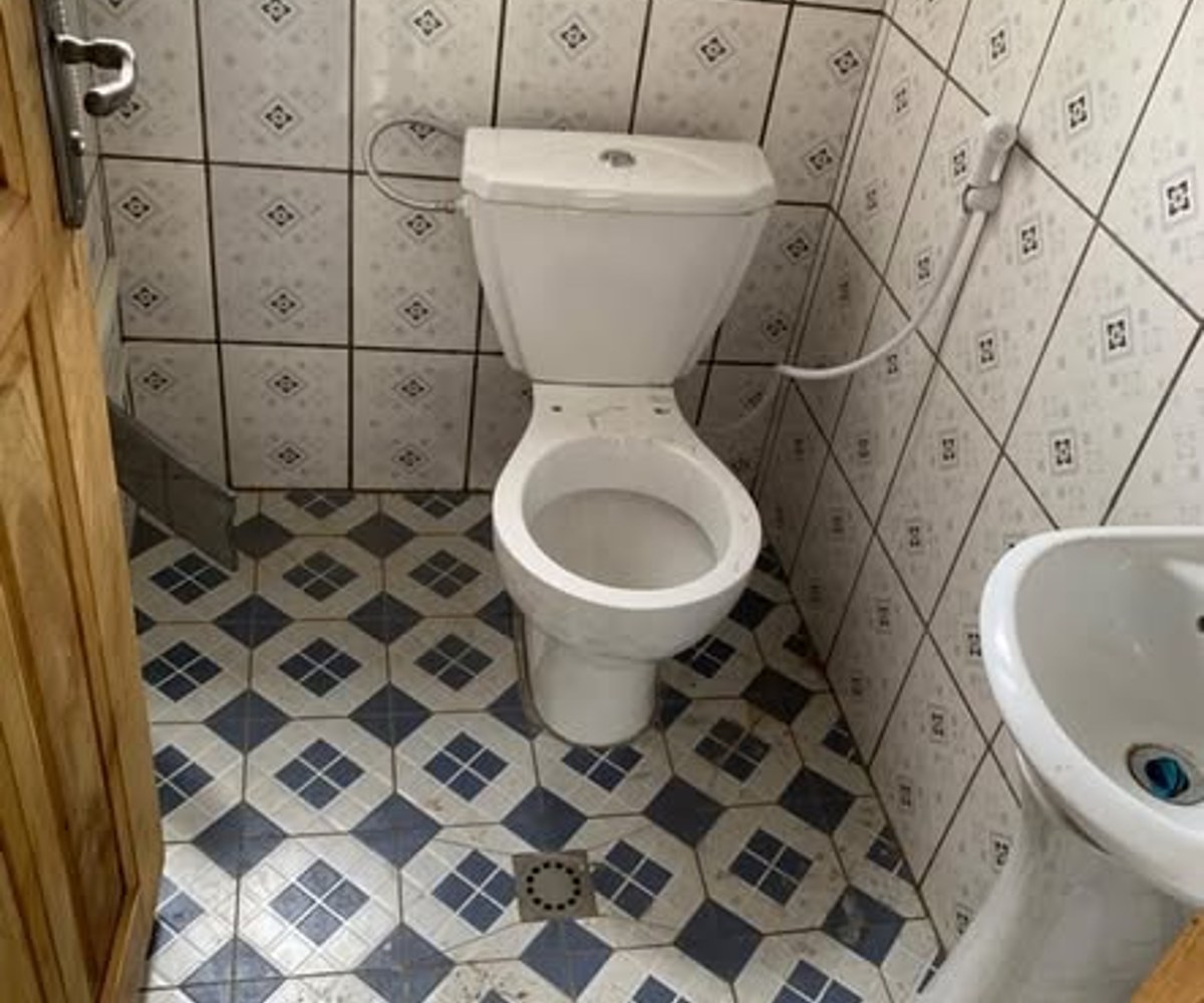 Studio moderne neuf - Village, Douala