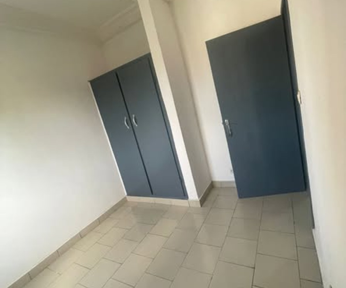 Appartement moderne à louer à Logbessou