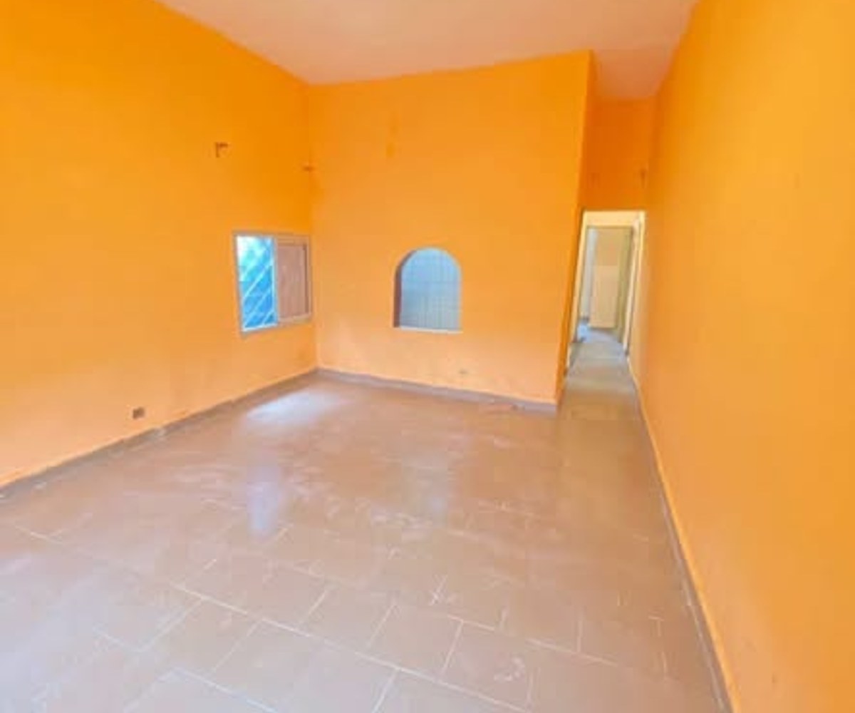 Appartement 2 chambres à Efoulan - 80 000 XAF/mois