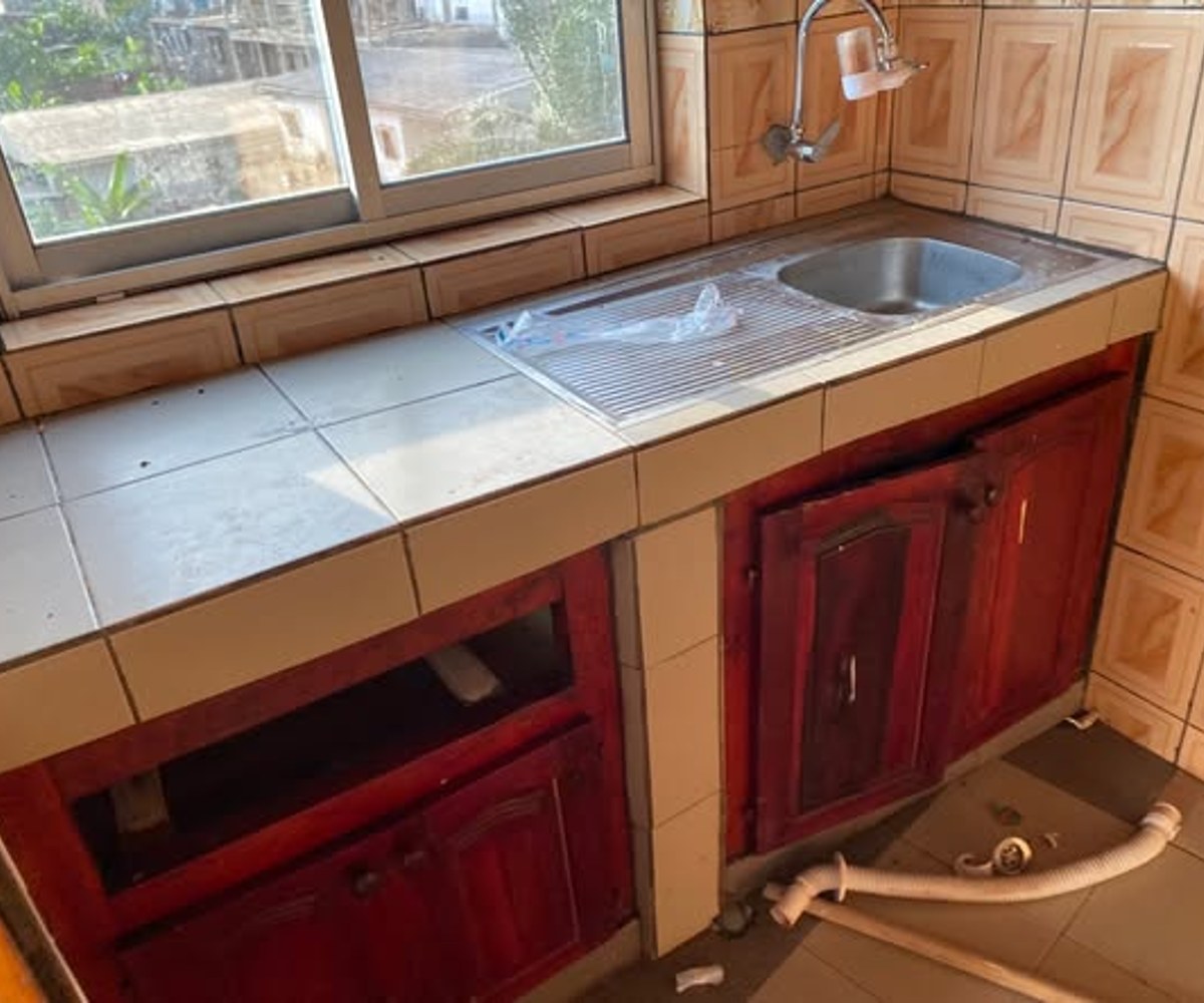 Appartement moderne climatisé à louer – Jardin Logbaba