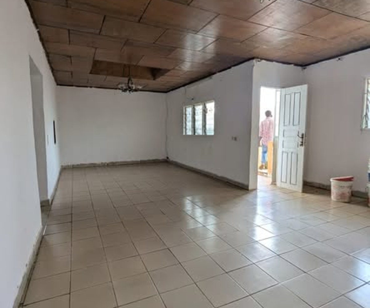 Maison à louer à Mvog-Betsi
