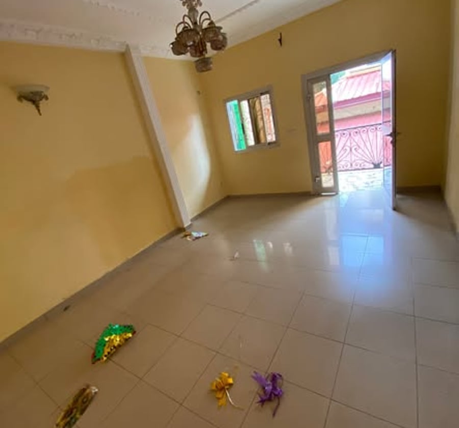 Appartement 2 chambres à Tsinga Village