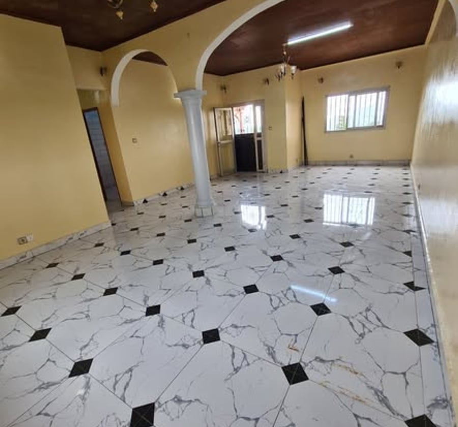 Appartement moderne à louer - Monti, Yaoundé