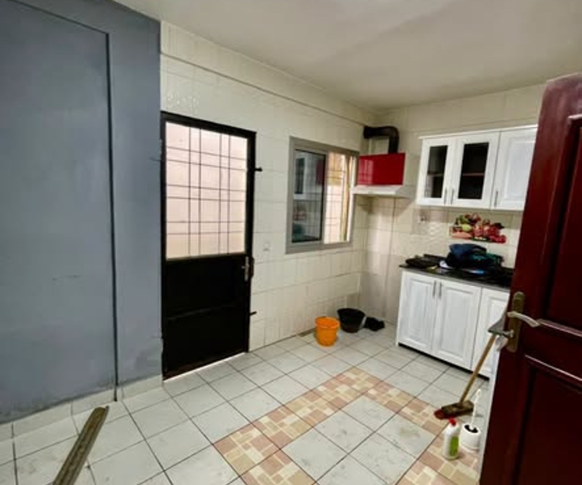 Appartement 2 chambres à Bastos, Yaoundé