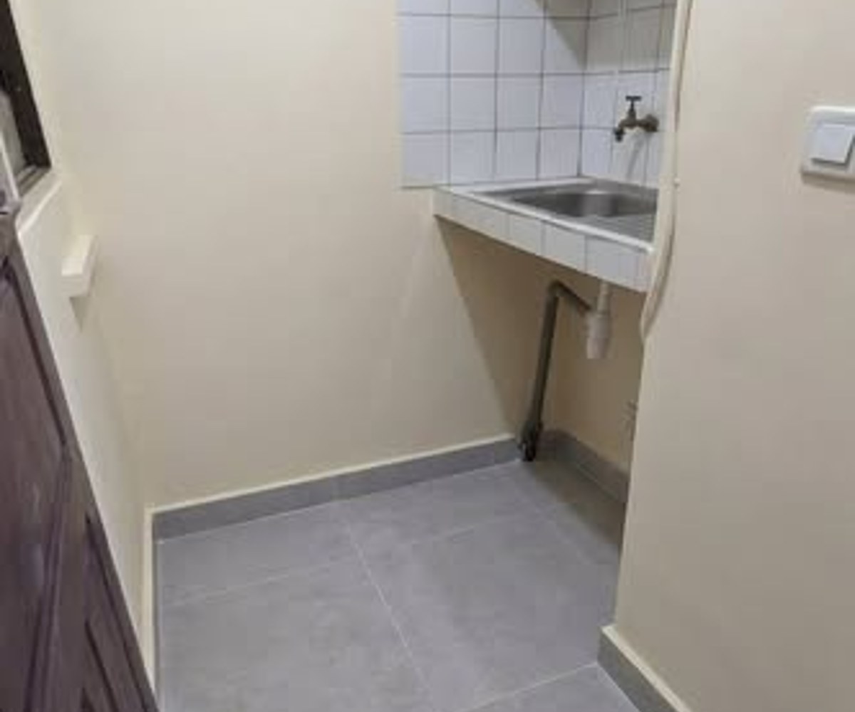 Chambre moderne à Ange Raphaël, Douala
