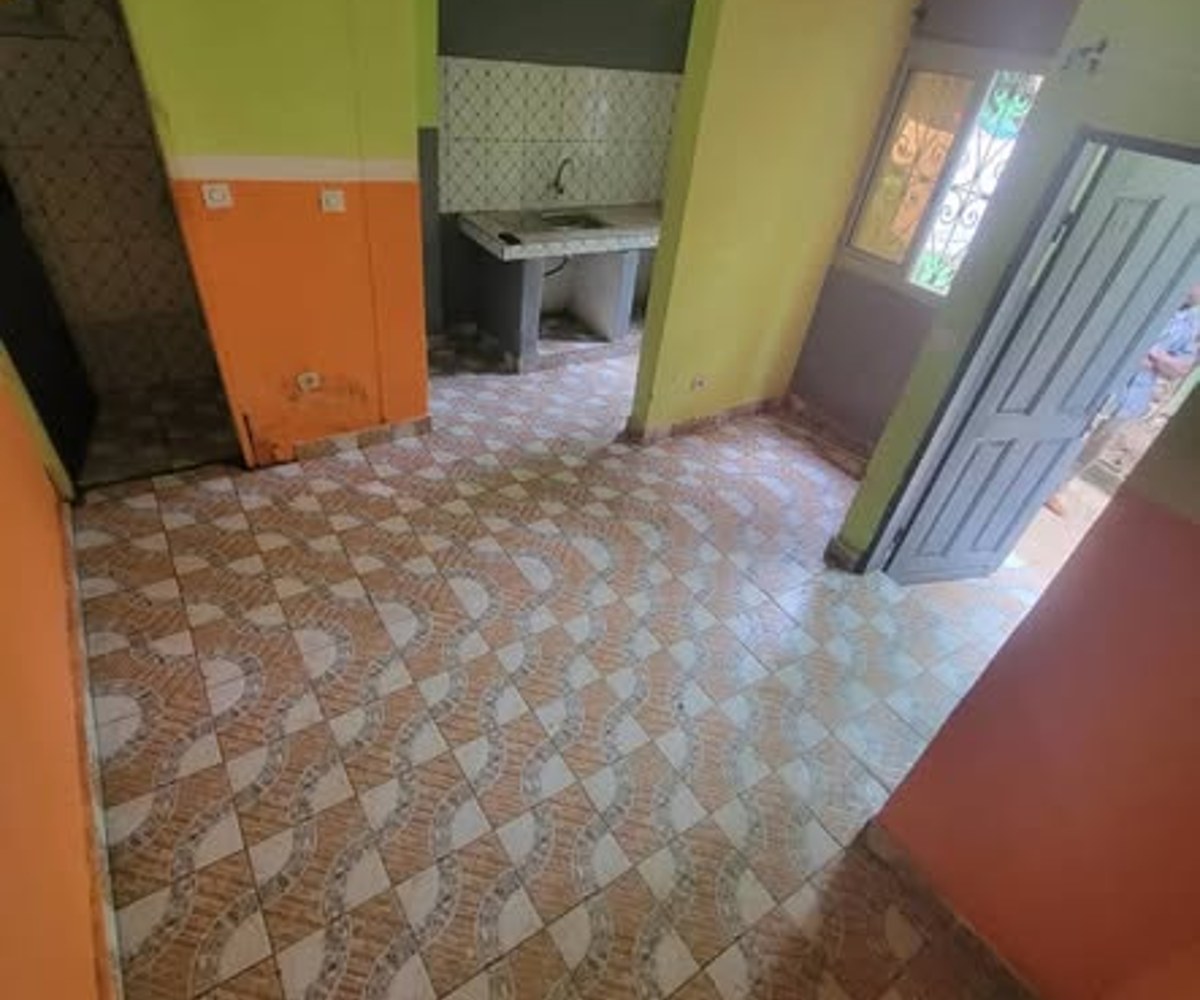 Chambre à louer - Ngousso