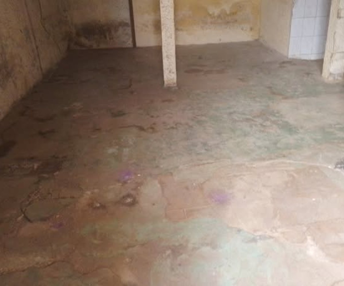 Local commercial à louer à Yaoundé Nlongkak