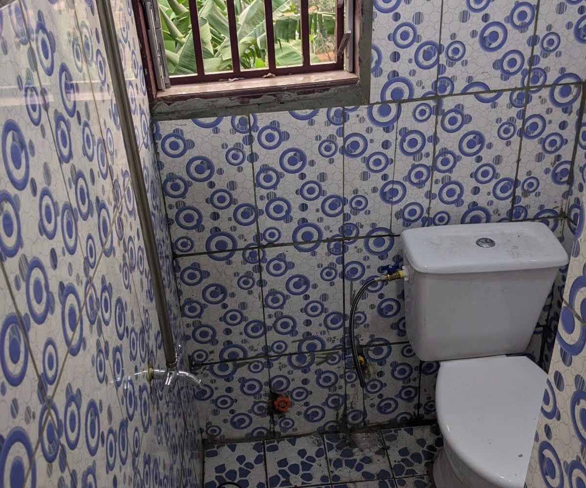 Studio moderne propre à louer à Obobogo