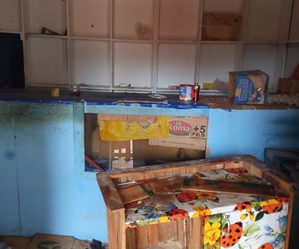 Boutique à louer - Biteng, Yaoundé