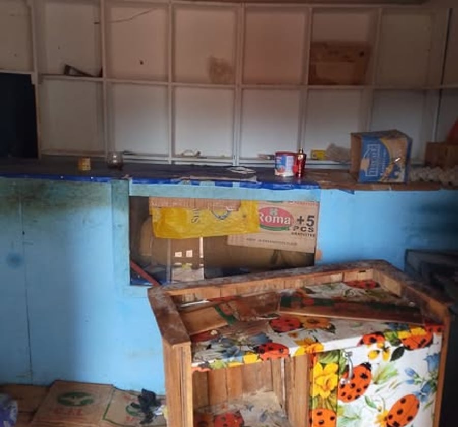 Boutique à louer - Biteng, Yaoundé