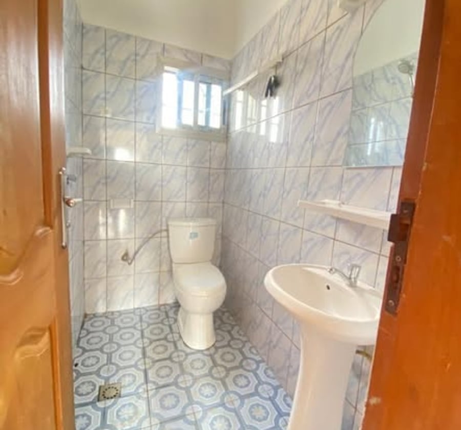 Studio moderne à Bonamoussadi, Douala