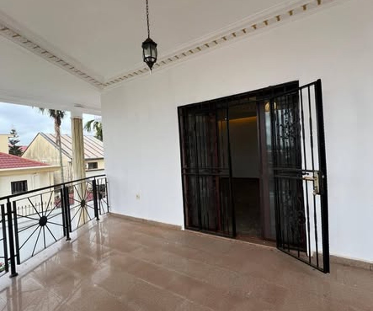 Duplex haut standing à louer - Yaoundé Centre-Ville Golf