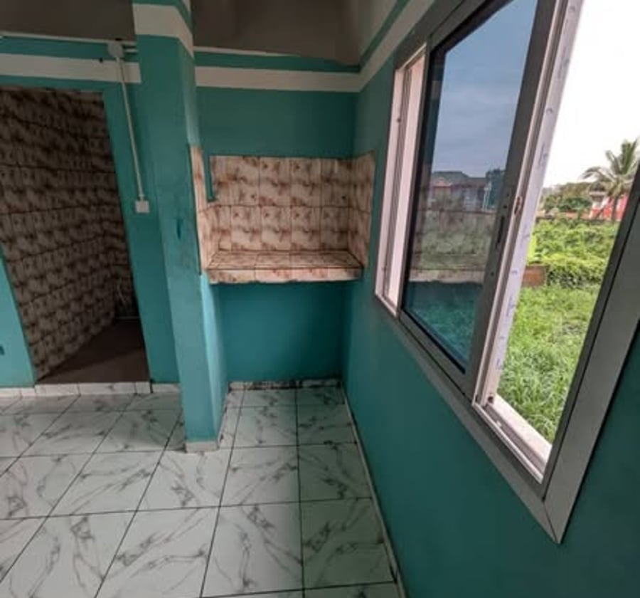 Grande chambre à Logbessou