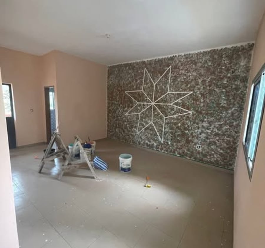 Studio moderne à louer - Simbock Eloudem