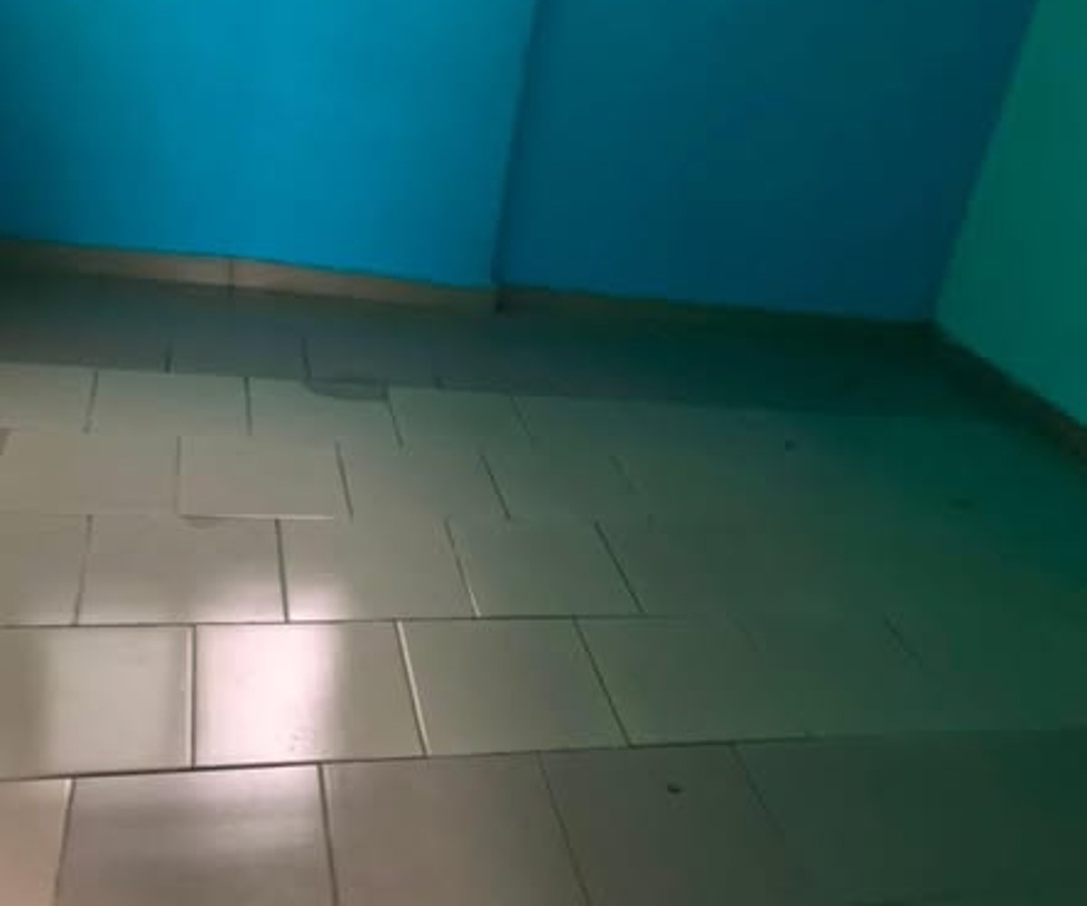 Studio simple à Ndogbati, Douala