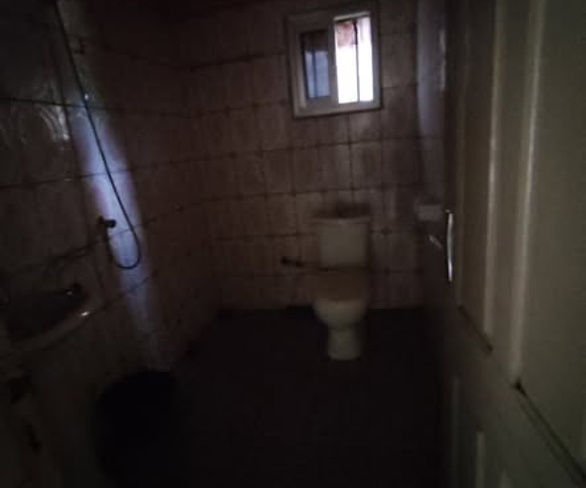 Appartement 2 chambres à Biyem-Assi Tamtam