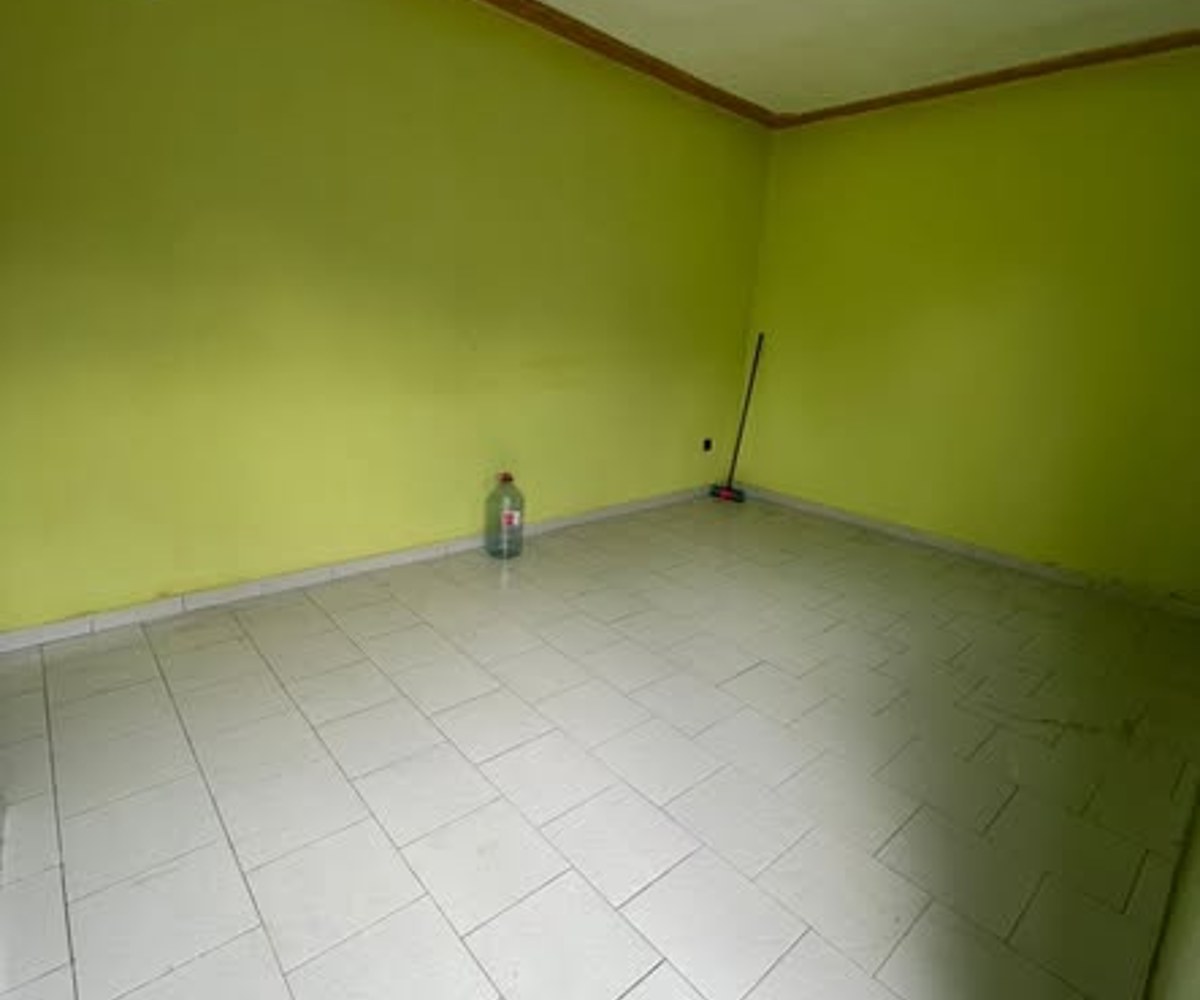 Grand studio moderne à Beedi