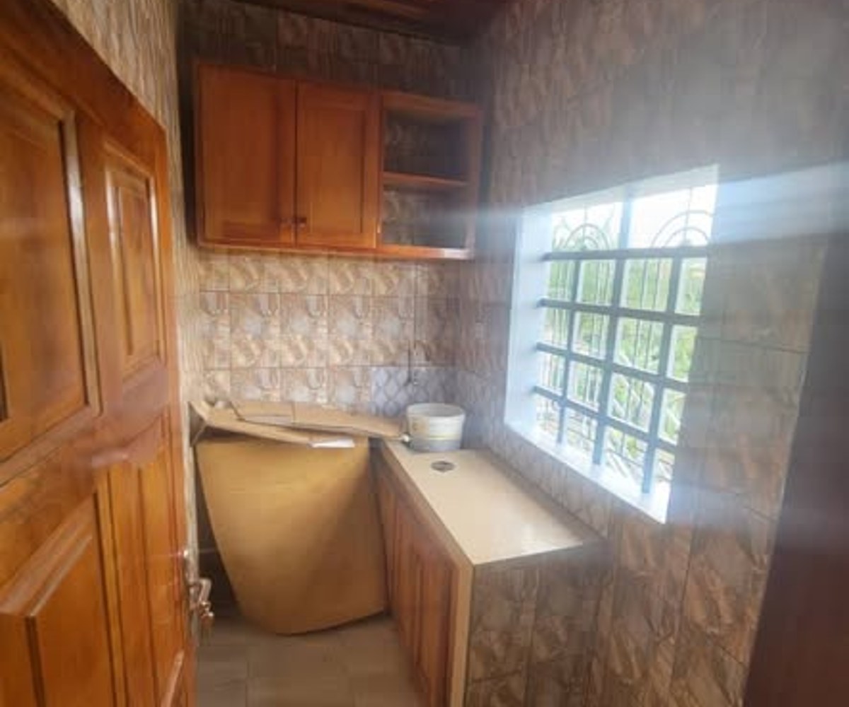 Studio moderne à louer – Ngousso, Yaoundé (près Hôpital général)