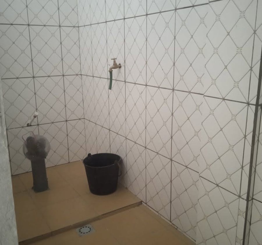 Studio moderne à Ndogpassi III