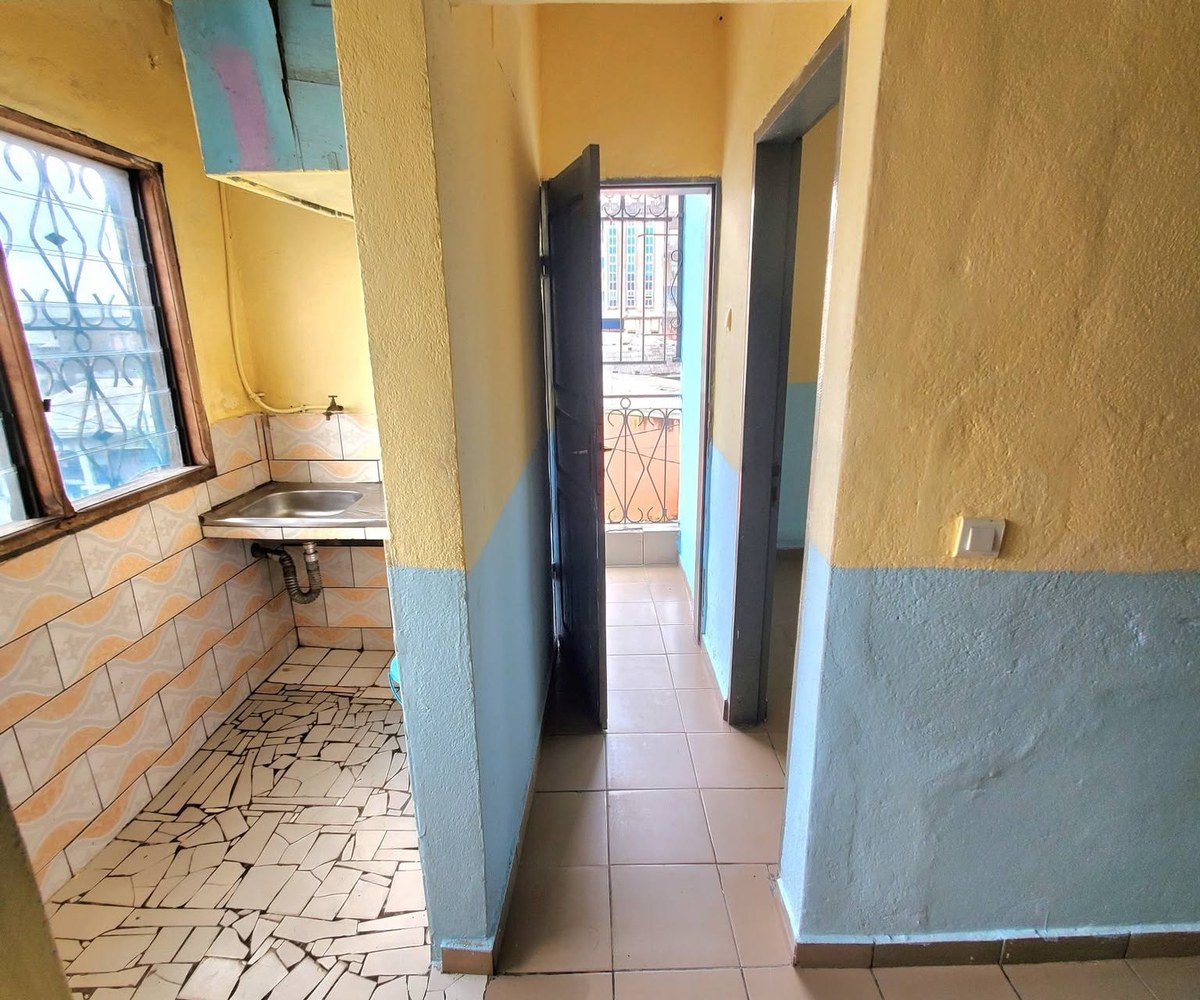 Appartement moderne à Bépanda Petit Marché