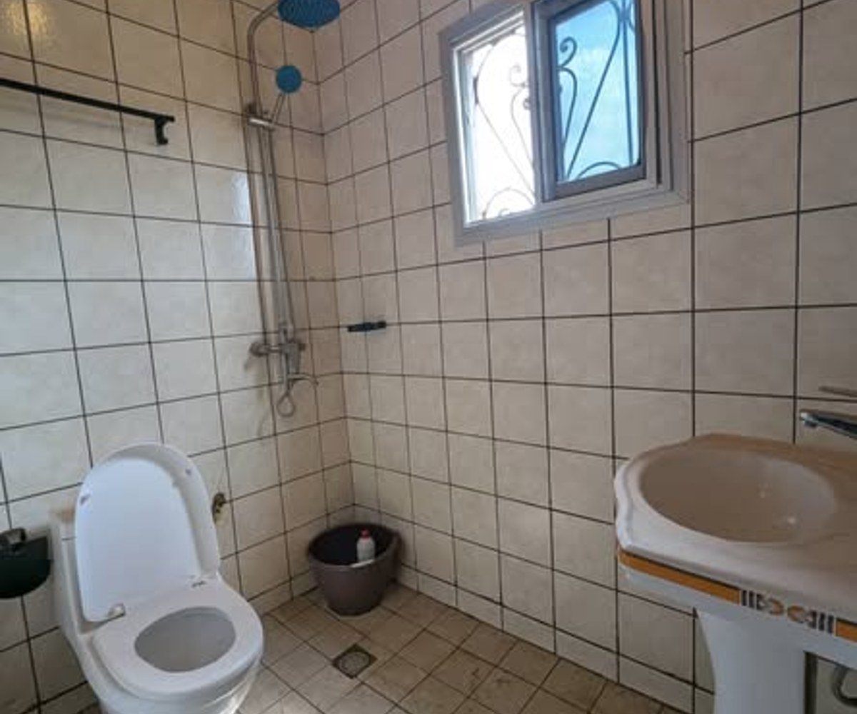 Studio moderne à louer - Ngousso Hôpital Général