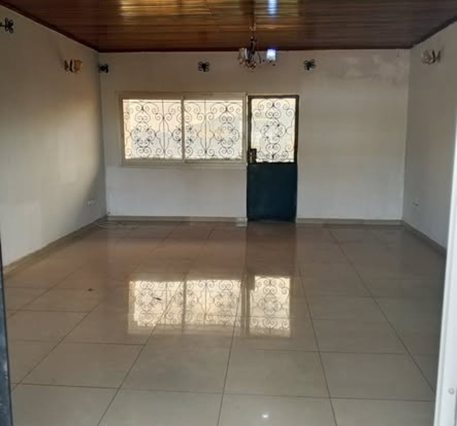 Appartement moderne à louer - Carrefour Simbock, Yaoundé