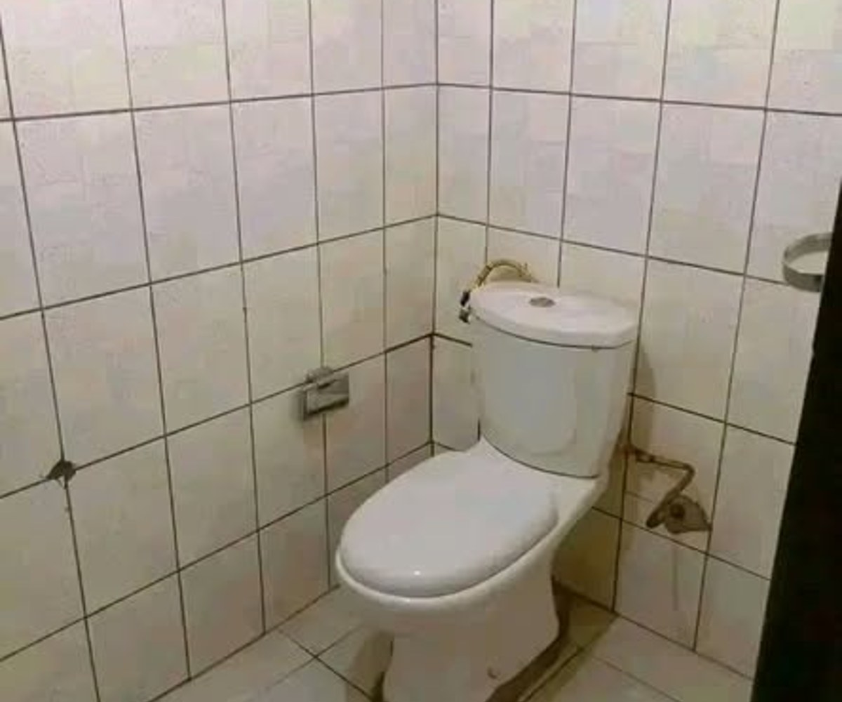 Chambre moderne à louer à Logbaba