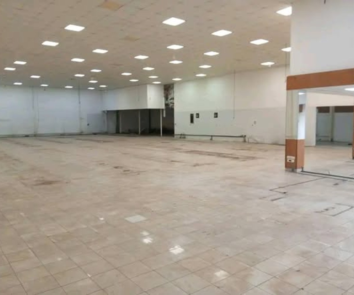Entrepôt et bureaux à louer - Bonapriso