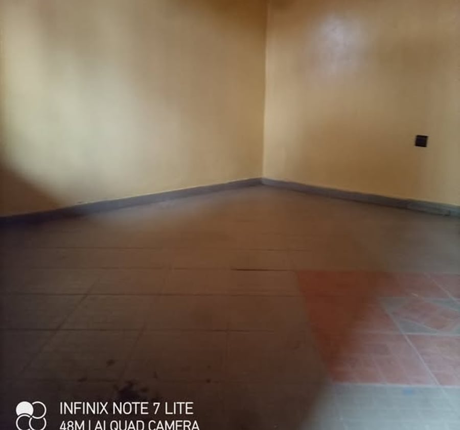 Appartement moderne à louer à Odza Borne 10