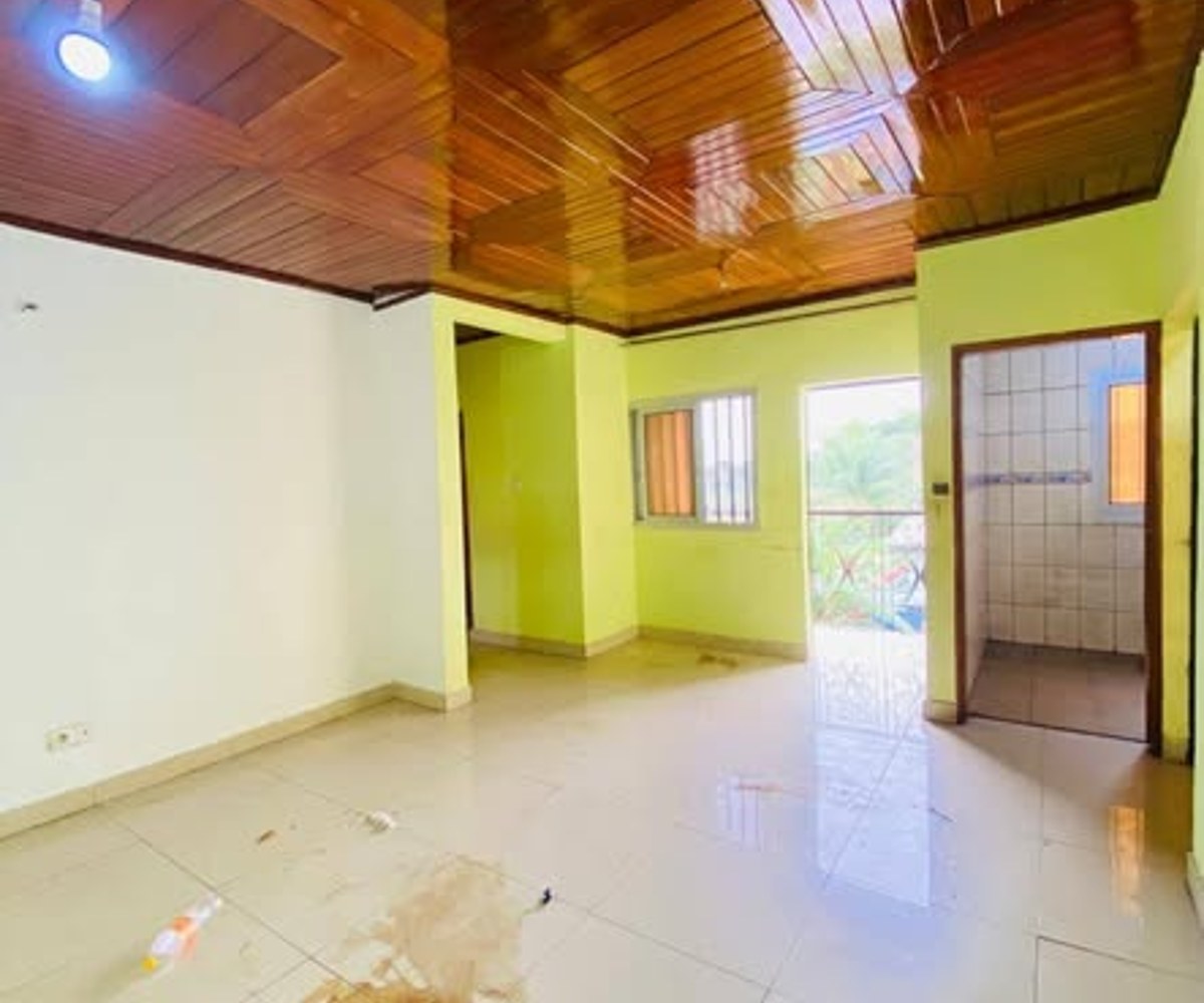 Appartement à louer à Logbessou