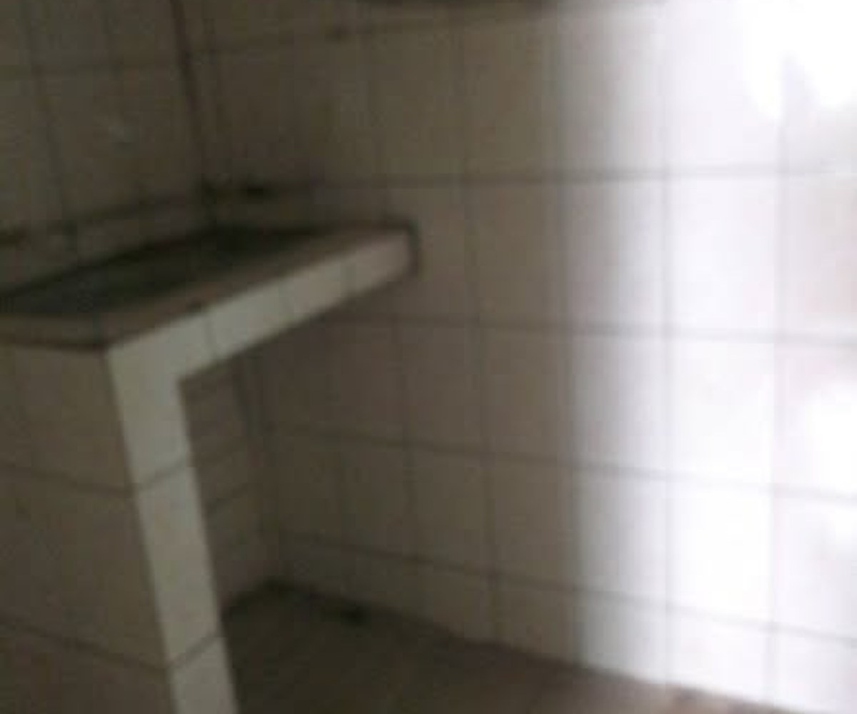 Chambre moderne 3 pièces à Logpom - 45 000 XAF/mois