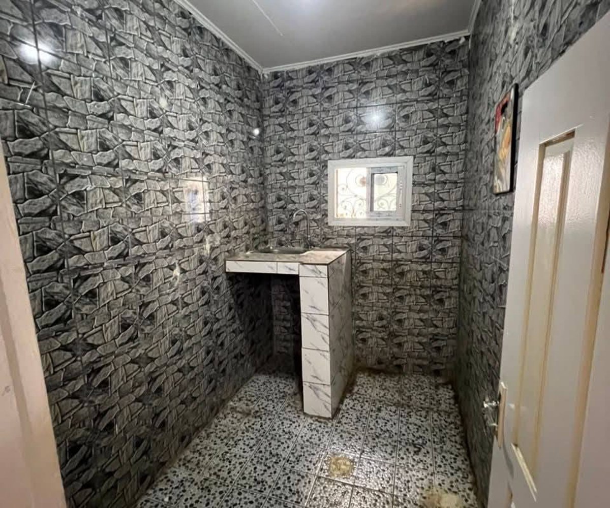 Studio moderne à louer à Logpom