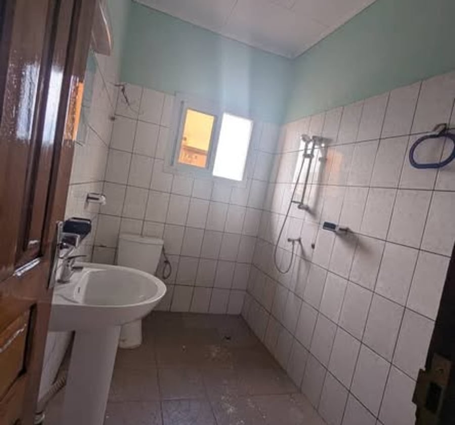 Appartement 3 chambres à louer - Omnisport, Yaoundé