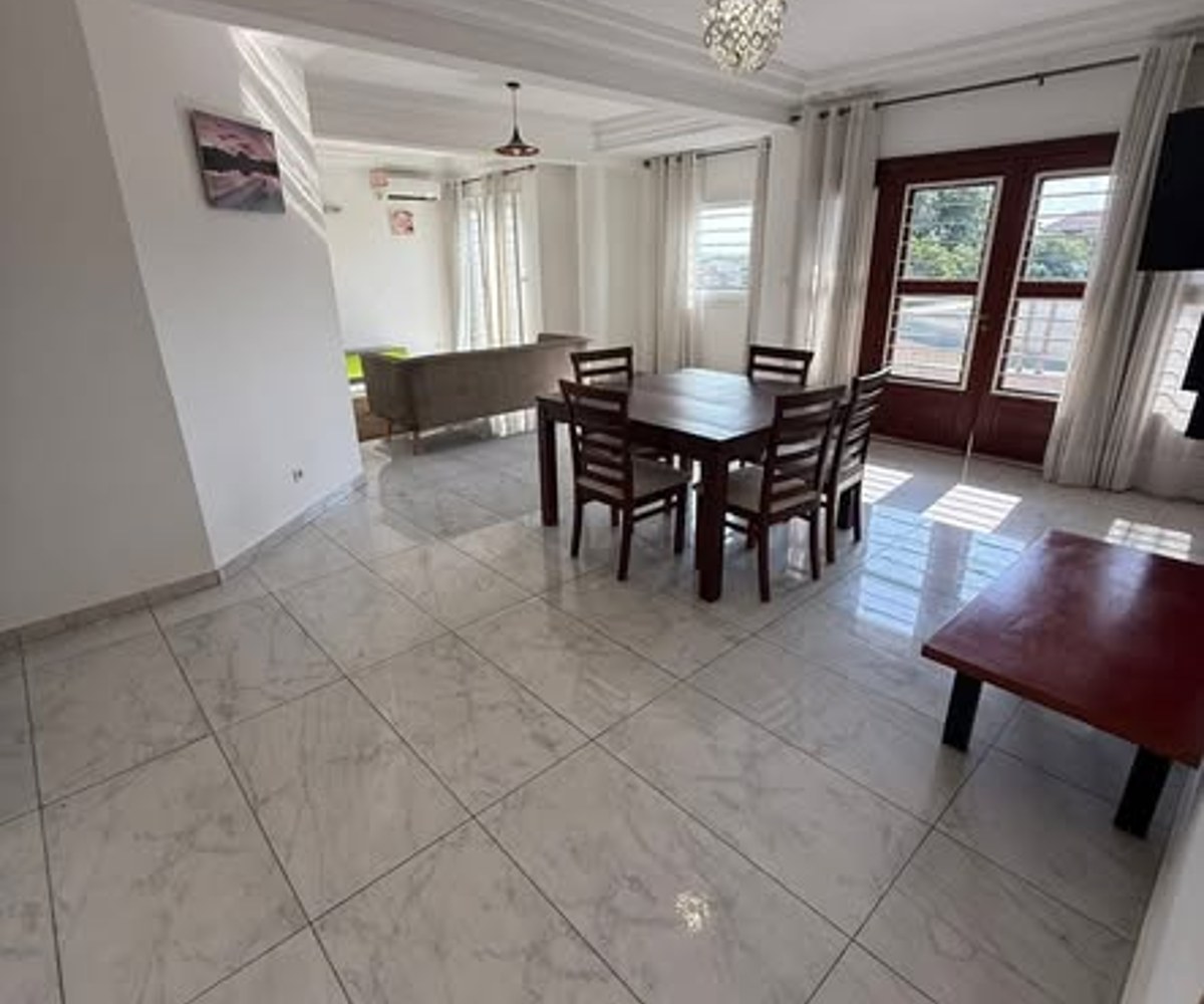 Appartement haut standing à louer Douala Bonapriso