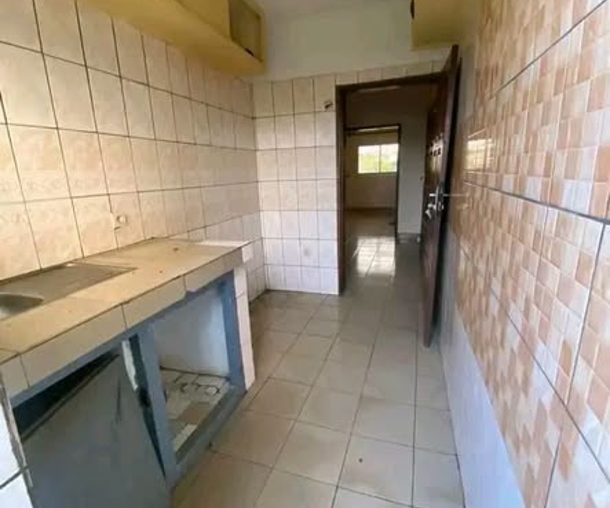 Studio moderne à louer à Makepe, Douala