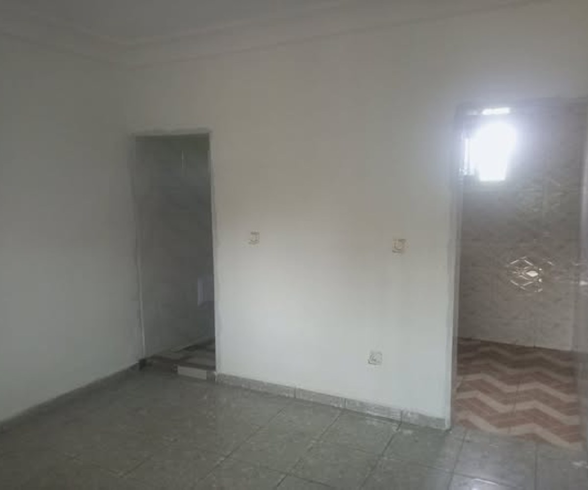 Chambre moderne 3 pièces - Zaloum, Mfou