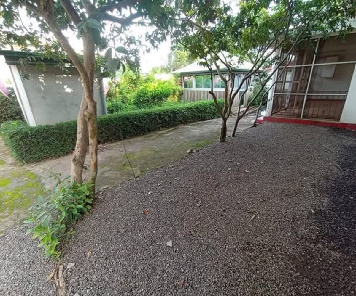 Villa à louer à Omnisport Yaoundé