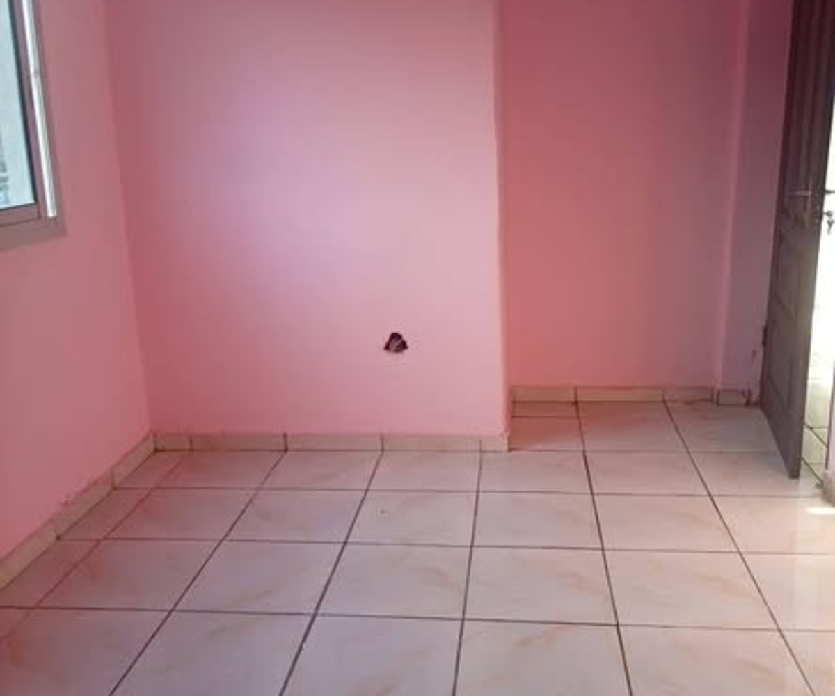 Studio moderne à louer – Logpom Camara-Laye