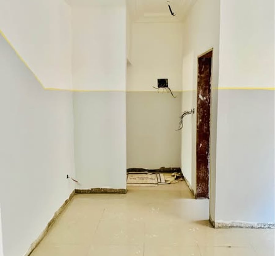 Chambre moderne à louer - Biyem-Assi, Yaoundé