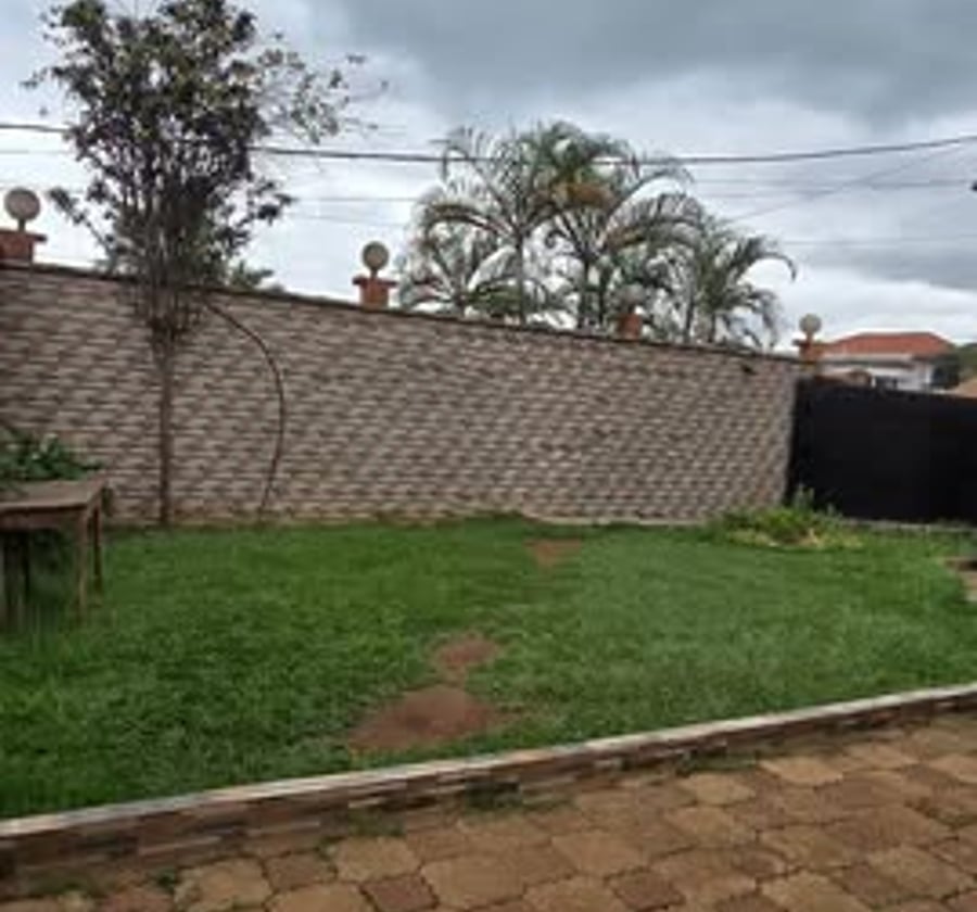 Duplex à louer - Odza, Yaoundé