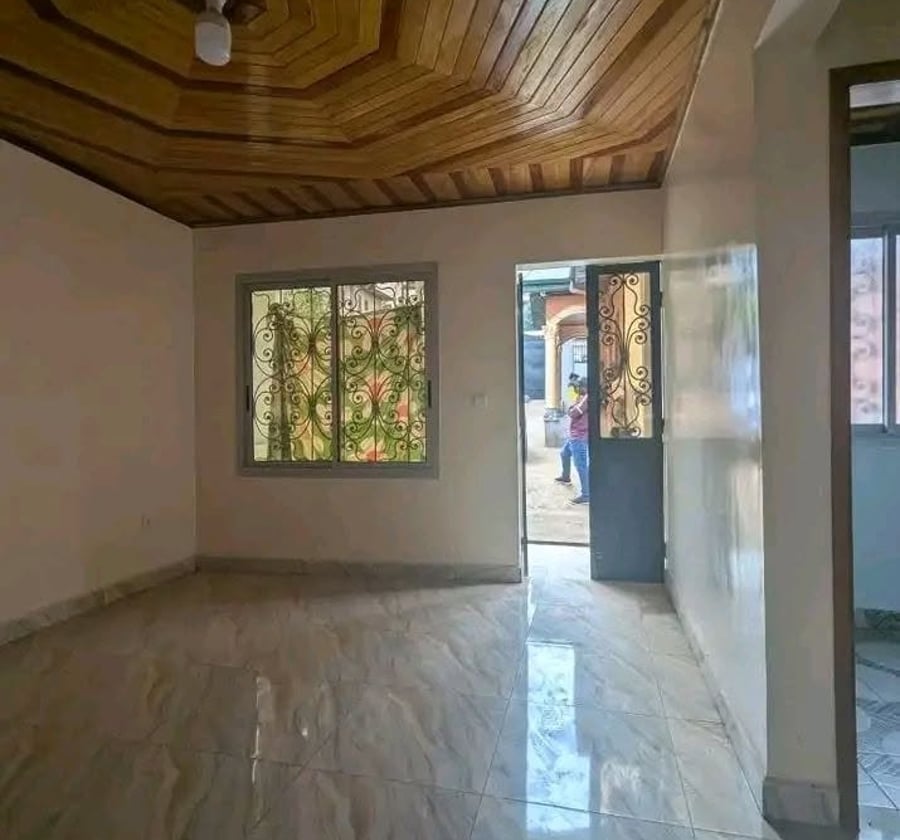 Studio moderne à louer à PK12