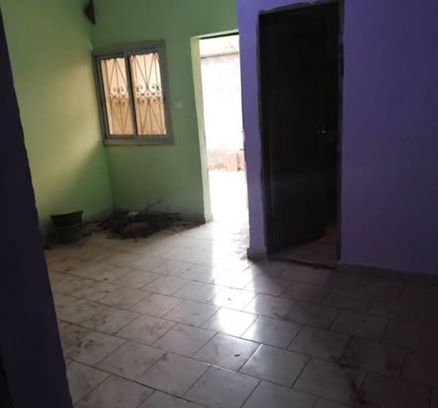 Studio moderne à louer - Awae Escalier, Yaoundé