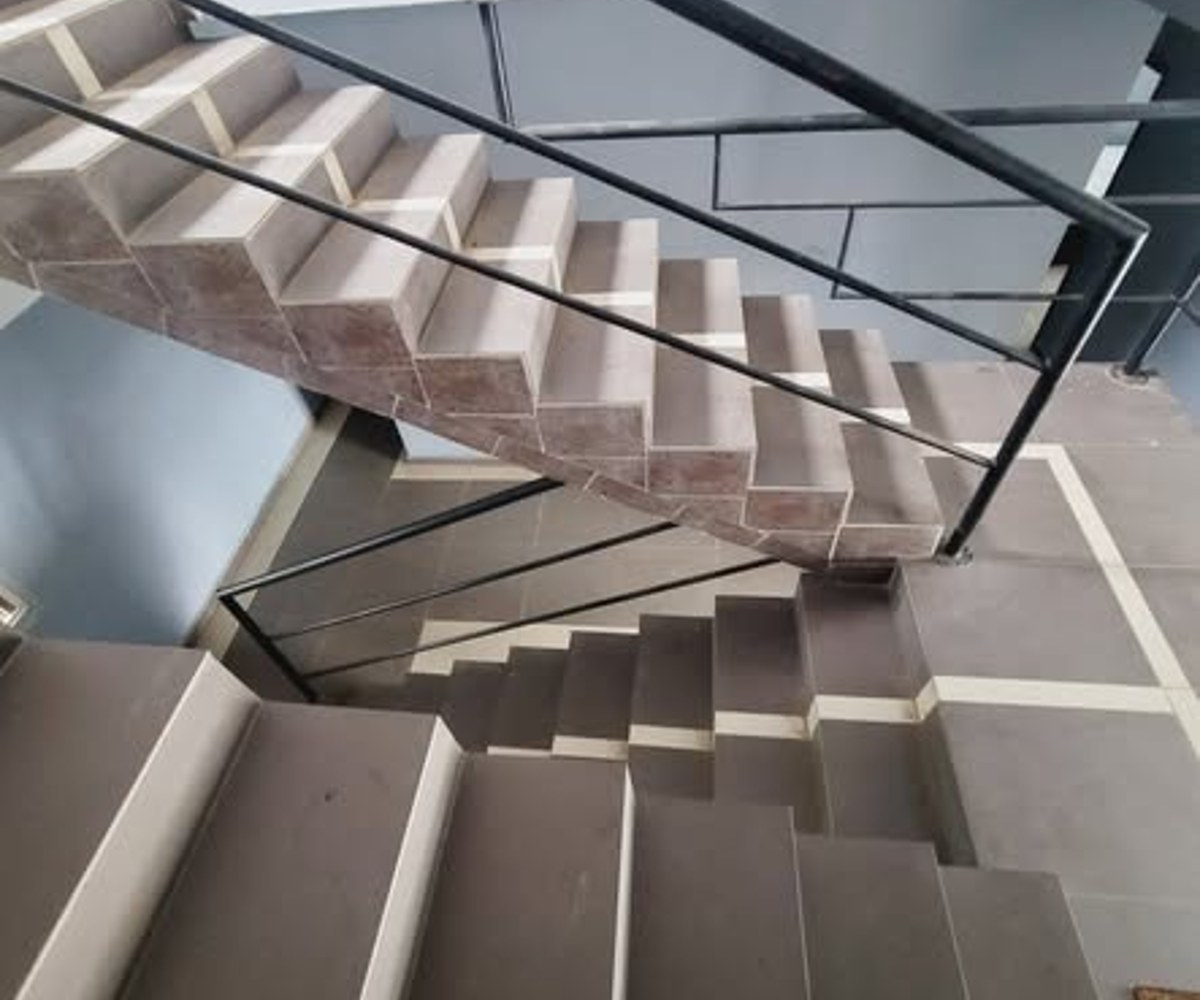 Studio moderne à louer – Makepe Chefferie