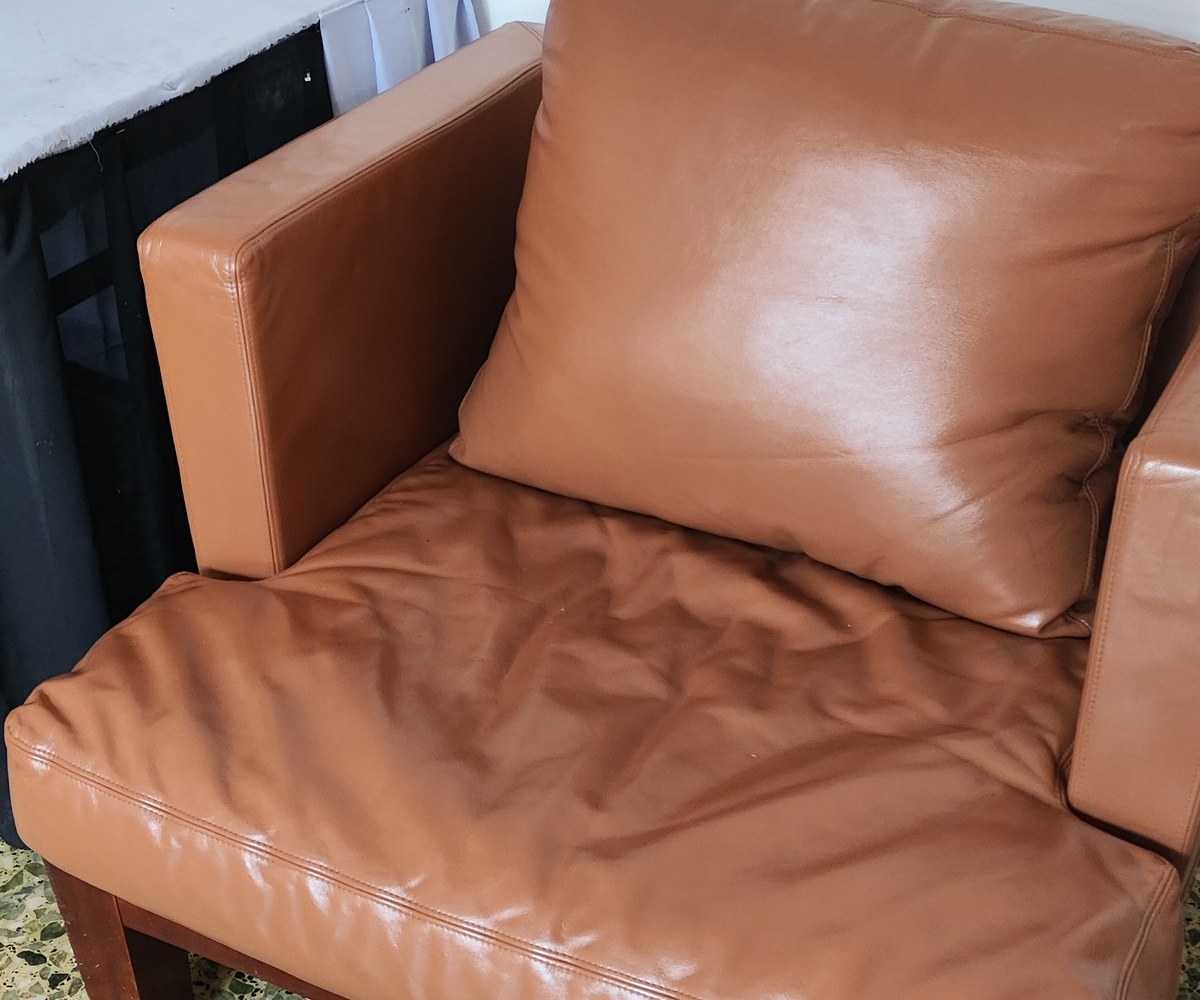 Studio  for rent in Biyem-Assi, Yaoundé : FCFA 15000