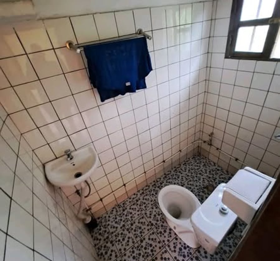 Chambre moderne à Nkoabang, Yaoundé