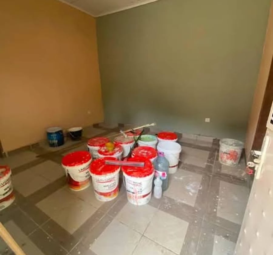 Chambres et studios modernes à Nkolbong