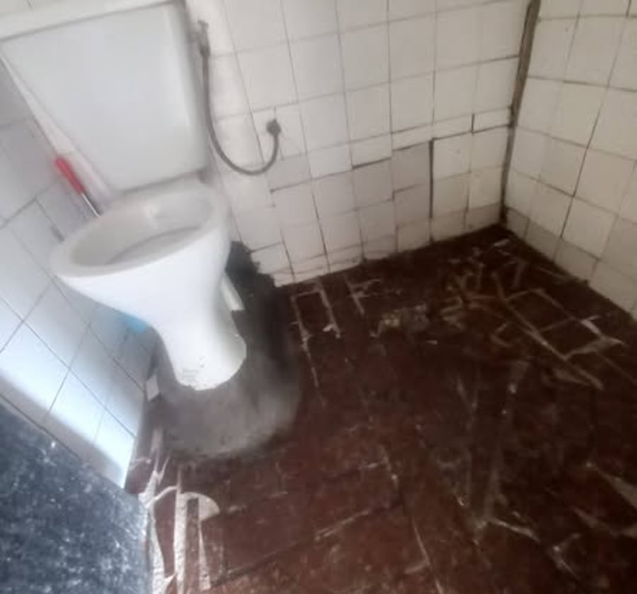 Studio à louer - Akwa Nord - 50 000 FCFA/mois