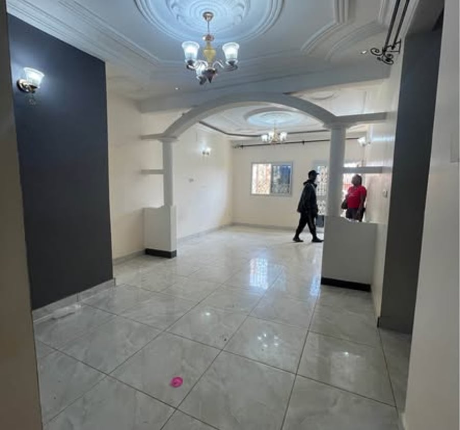 2 chambres avec salon, salle à manger, balcon - Damas