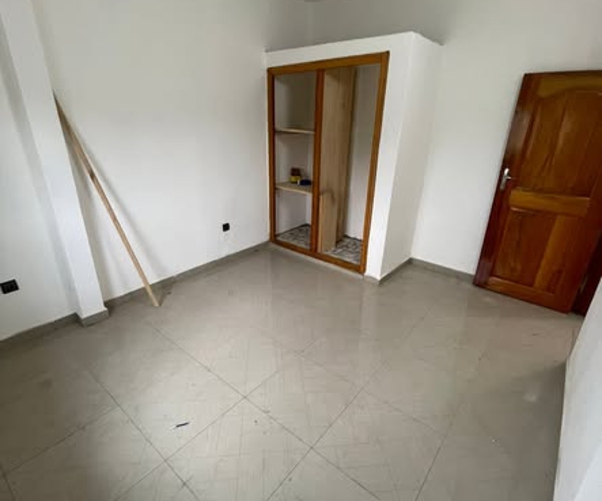 Appartement moderne neuf à PK12 - 2 chambres