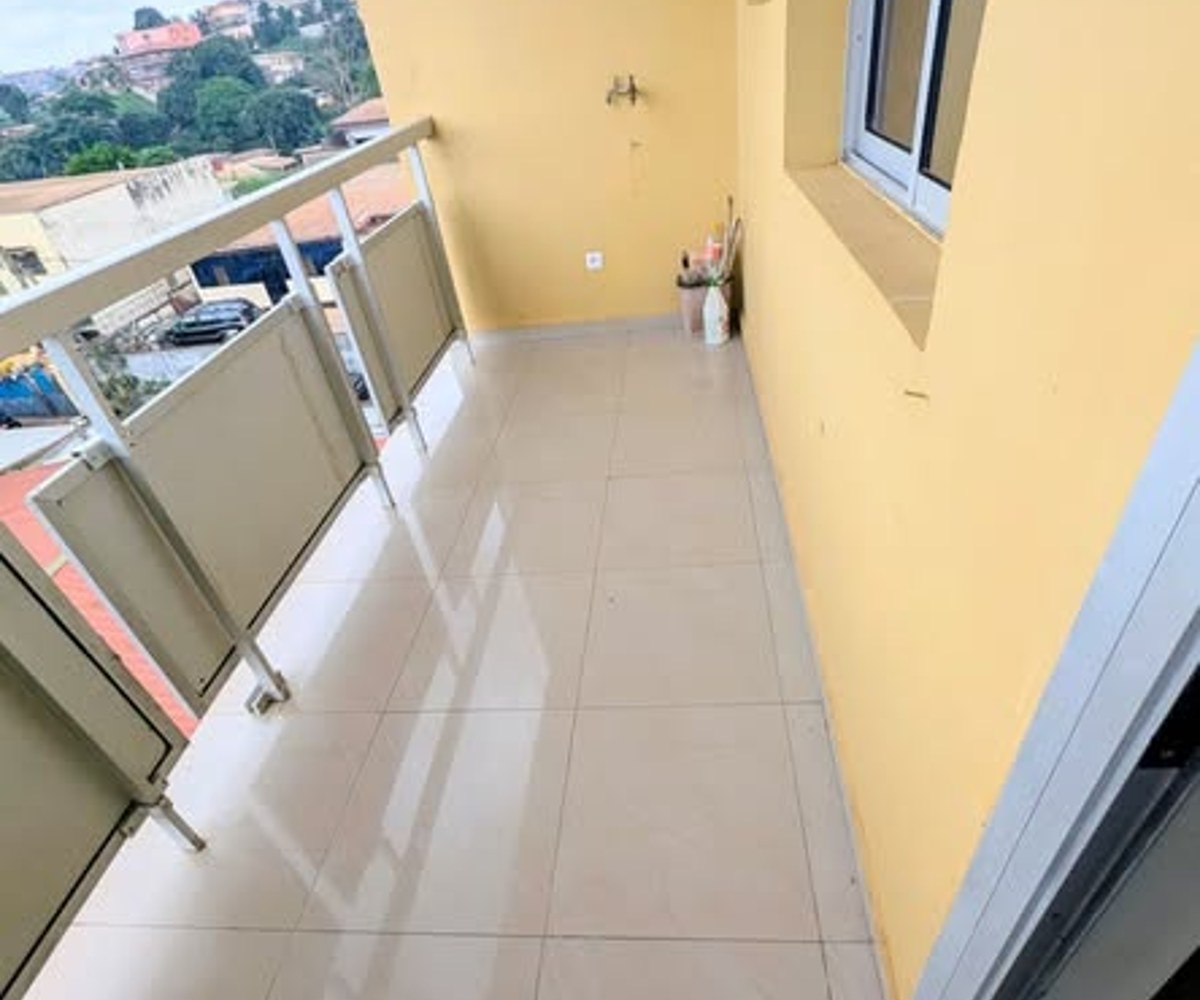 Appartement haut standing 2 chambres à louer Titi Garage